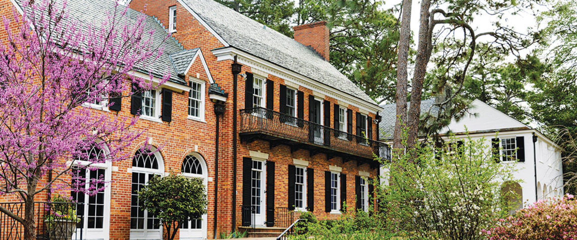 Exploring the Rich History and Architecture of Properties in Northeastern North Carolina